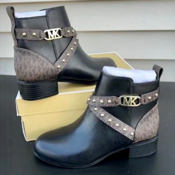 Michael Kors Ankle Boot - Picture 1 of 2